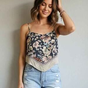 Sienna Sky Floral Handkerchief Hem Smocked Back Cami Crop Top Large NWT